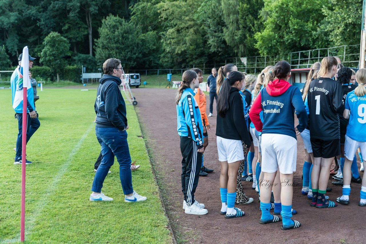 Bild 78 - Loewinnen Cup